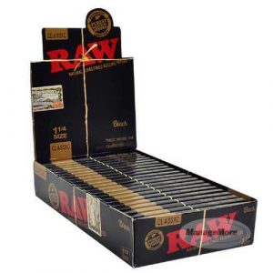 Raw Classic Black Rolling Papers 24/UNIT 1.25 (1 1/4)